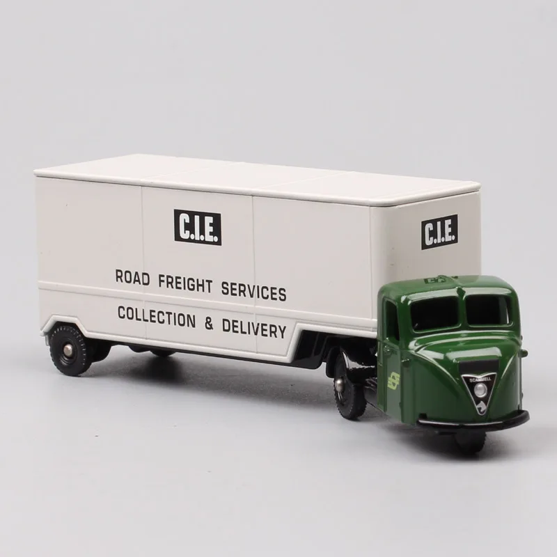 

Corgi trackside classic 1/76 Scale Scammell Scarab tractor truck car Step Frame Trailer CIE model Diecast toy Vehicle DG148019