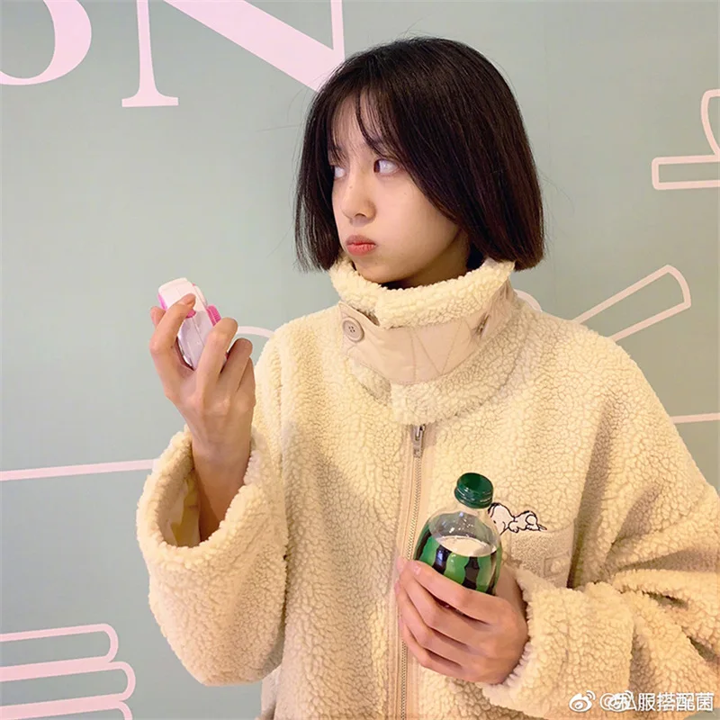 

Li xi Rui Star Celebrity Style fang yang gao Plush Off-white Embroidery Coat Women's Autumn And Winter New Style Loose Thick Cot