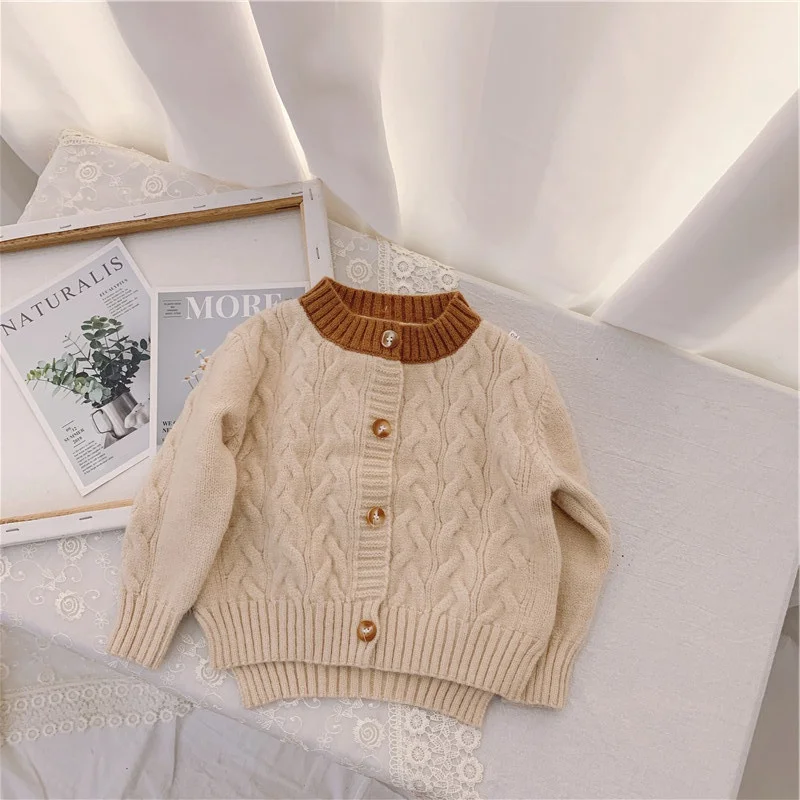Модный осенний свитер; пальто; Верхняя одежда для маленьких девочек; коллекция года; детский вязаный кардиган с длинными рукавами; Casaco Sweates; S10223