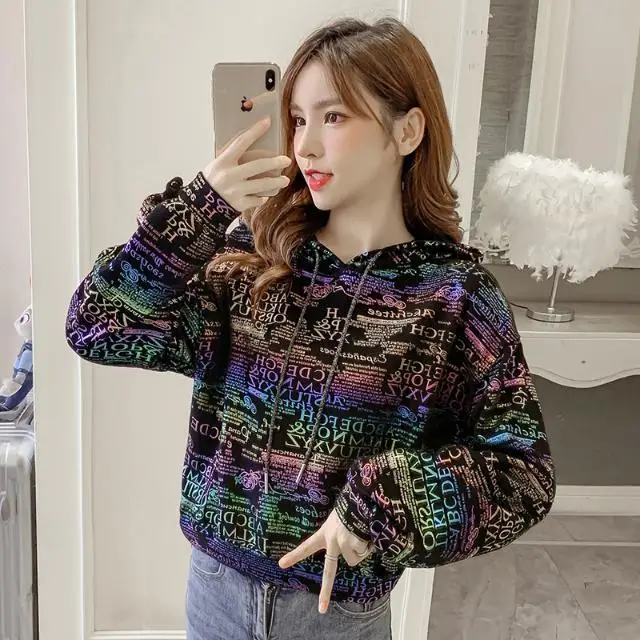

Spring and autumn new loose thin letter Lianfeng jacket short sweater woman