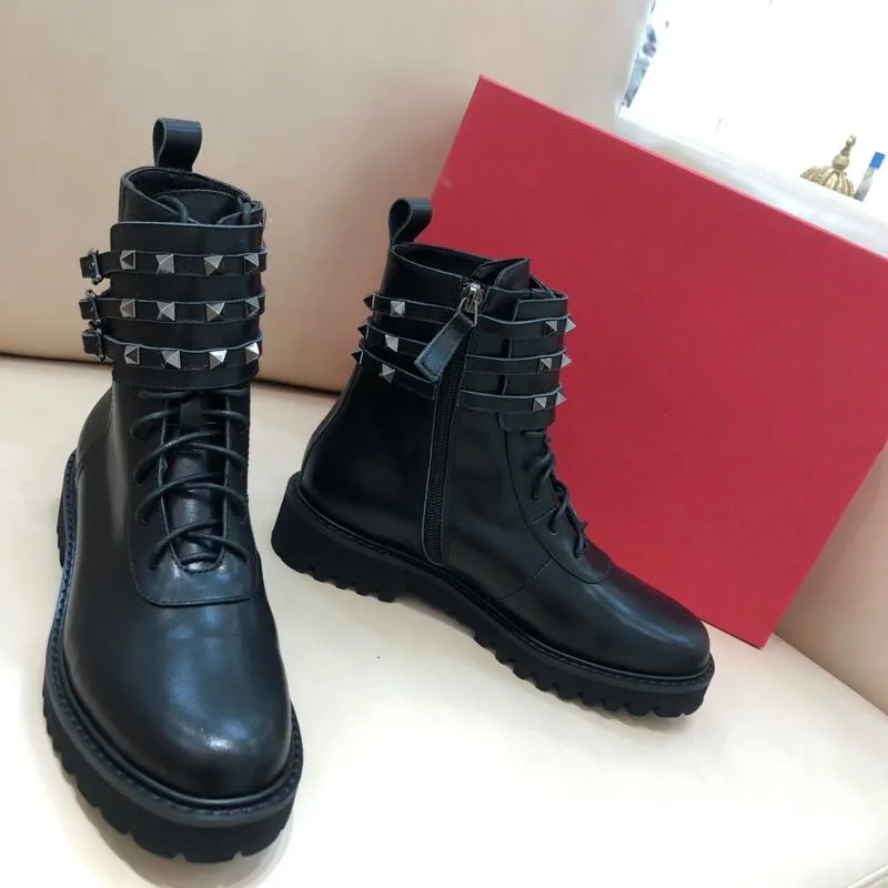 

New Women Lace-up Boots Women Ankle Boots Genuine Leather Buckle Strap Rivets Shoes Spring Autumn Flat Shoe Ridding Boots