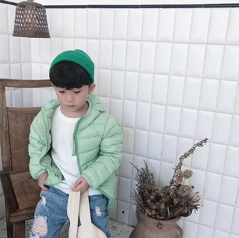 

Winter kids candy color warm Lightweight down jackets 2019 boys girls zipper hooded down coat 2-7Y