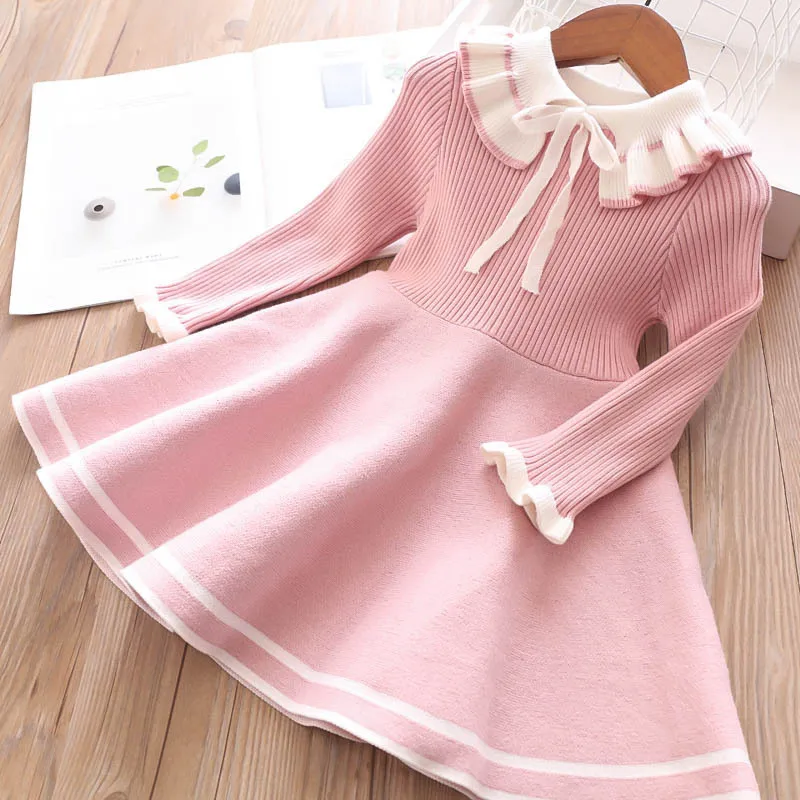 Robe légère fille à fleurs 4/5 ans