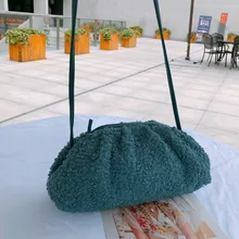 Осень/Зима Новая женская маленькая кудрявая Сумочка облако чистая красная сумка через плечо в ручную