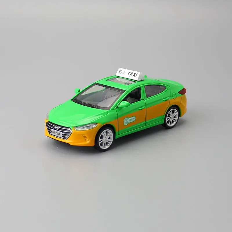 Модель автомобиля из сплава для такси Hyundai Elantra 1:40 | Игрушки и хобби