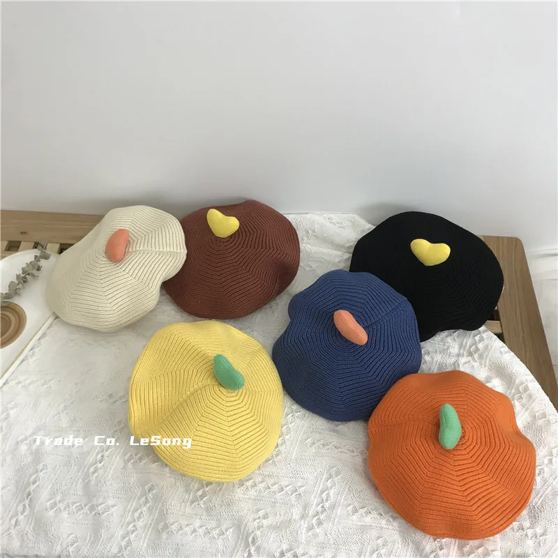 Korean Style Three Dimensional Love Children's Knitted Beret Hat Autumn Winter Baby Pumpkin Hat Artist Painter Woolen Cap