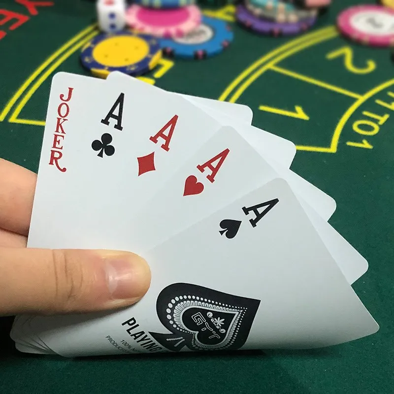 Rosso Jasnyfall PVC Durevole Impermeabile Scrub Tipo Carte da Gioco in plastica novità Carta da Poker Pokerstar Gioco da Tavolo per Gioco Texas 