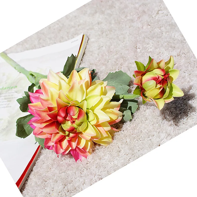 2 головки Dahlias Искусственные цветы Шелковые осенние яркие настоящие на ощупь ромашки искусственные цветы для свадебной вечеринки DIY Украшение Дома Цветочный