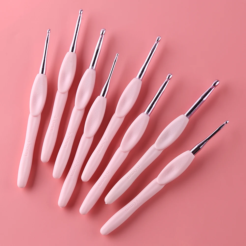 8Pcs Crochet Hook Knitting Needles Set Plastic Handle DIY Craft Sewing Tools Weaving