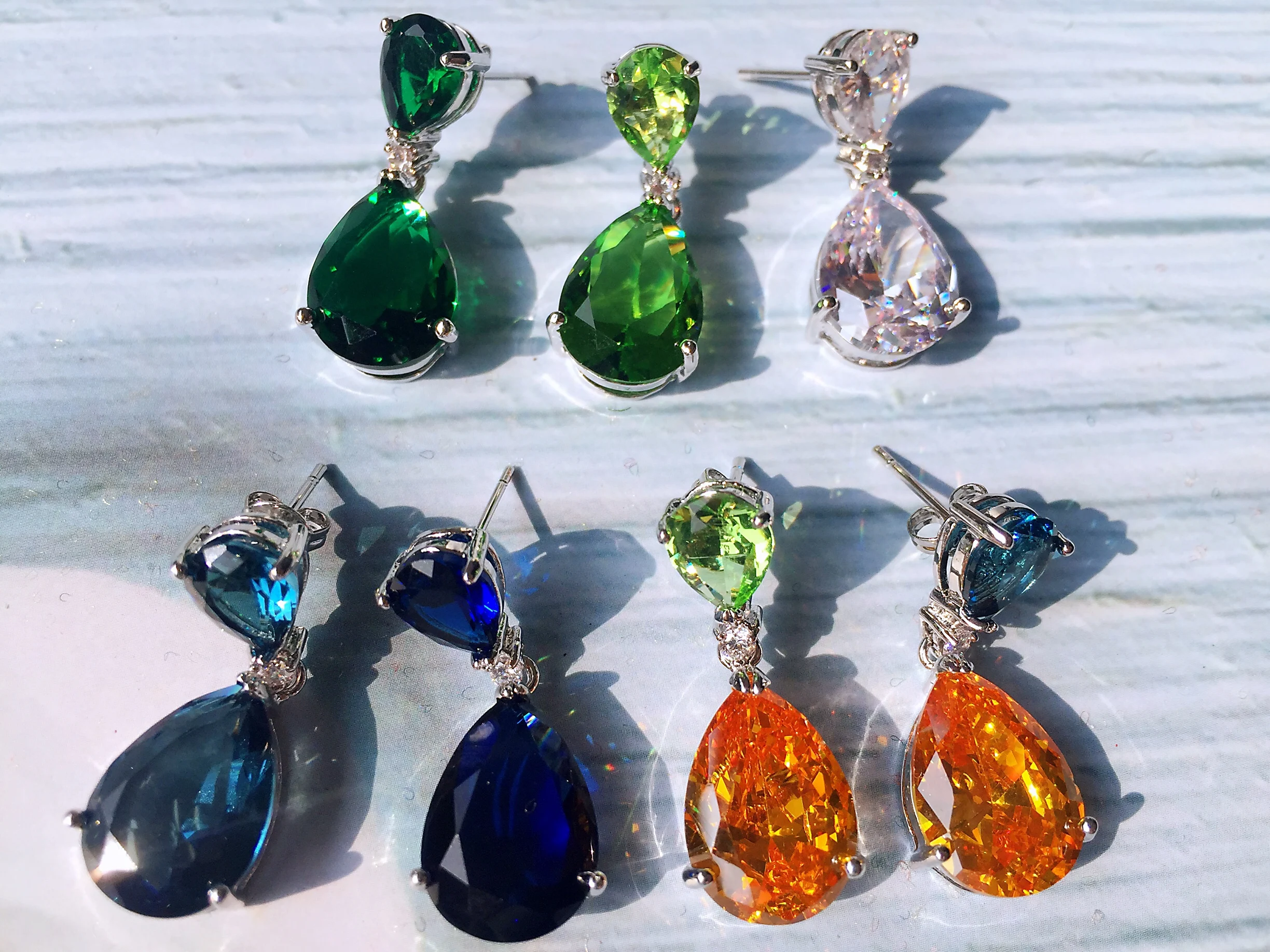 

2019 Korean Fashion Cubic Zircon WaterDrop Earrings Women Statement Fashion Jewelry for Wedding/Party Gift