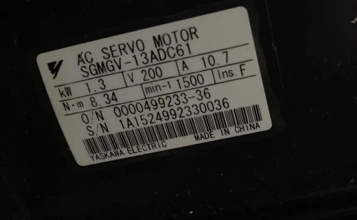 SGMGV-13ADC61 используется один, серводвигатель, хорошая работа