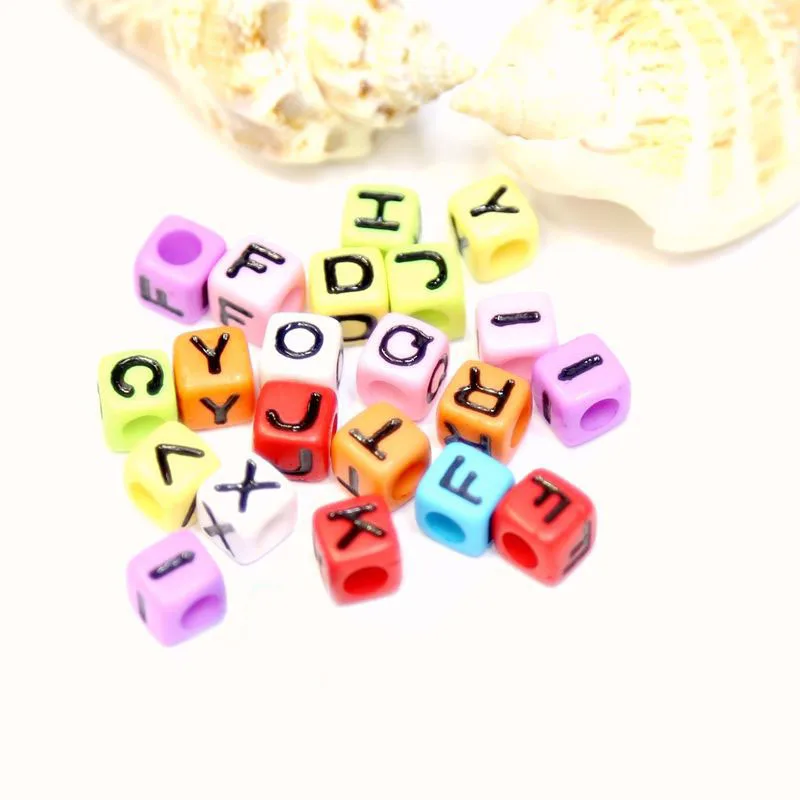 

Mix Solid Colors Cube Acrylic Letter Beads 7*7mm 1900pcs Big Hole Plastic Alphabet DIY Jewelry Square Spacer Beading Material