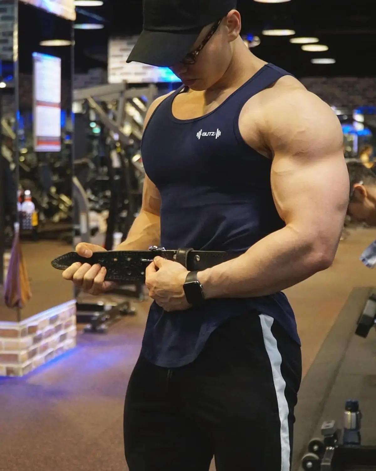 

Fitness Sleeveless T Shirt Men Running Vest Summer Cotton Mens Gym Tank Top Bodybuilding Muscle Stringer Singlet Sport Tank Tops