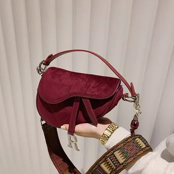 

Fashion canvas bag women's bag 2020 new style crossbite bag single shoulder portable broadband fashion Zhonggu saddle bag