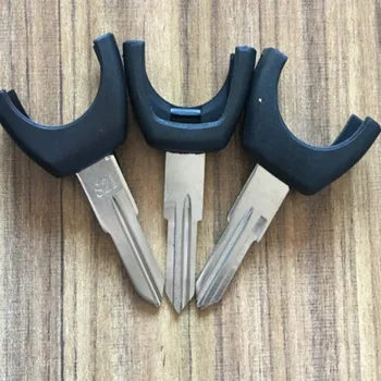 

DAKATU Blank Replacement Uncut Remote key blade for Chery QQ3 QQ6 A1 Key Blade