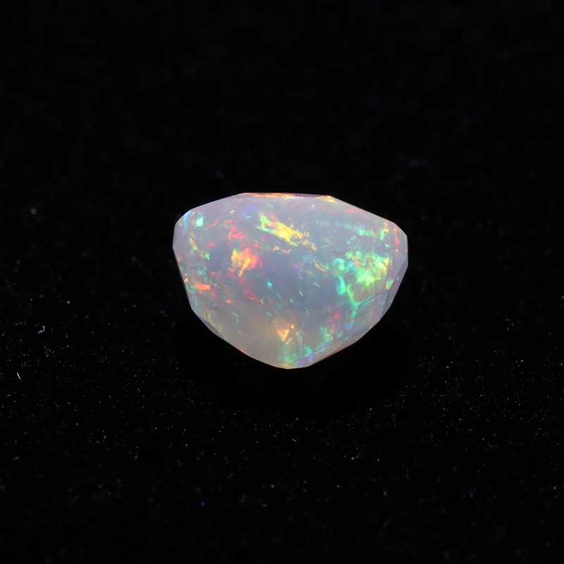 8*10mm oval Green nature beautiful opal loose gemstone certificate AAA3.0 