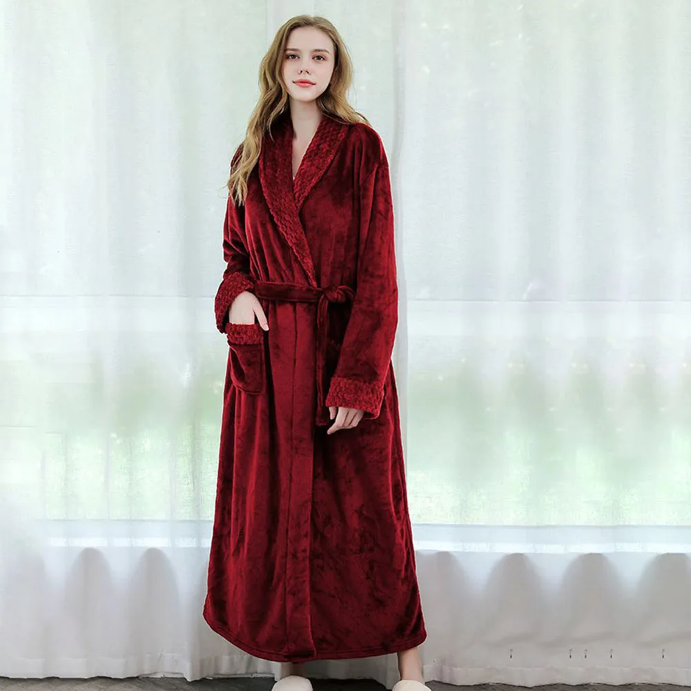Red Женский фланелевый длинный толстый банный халат удлиненный плюшевый зимний сшитая ночная рубашка мужские и женские парные пижамы халат - Цвет: Red