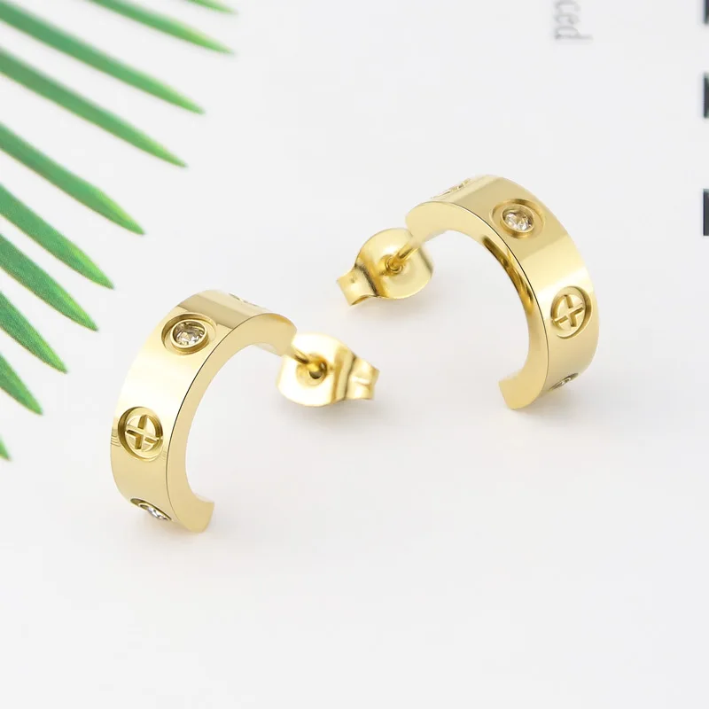 Cartier Double C Diamond Yellow Gold Earrings | Yellow gold earring, Beaded  earrings, Earrings
