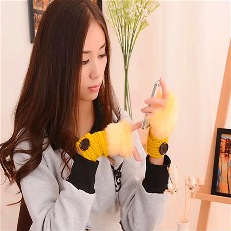 Больше новых зимних теплых шерстяных полуперчаток Женская мода пуговицы кроличья шерсть перчатки без пальцев для студентов 0460