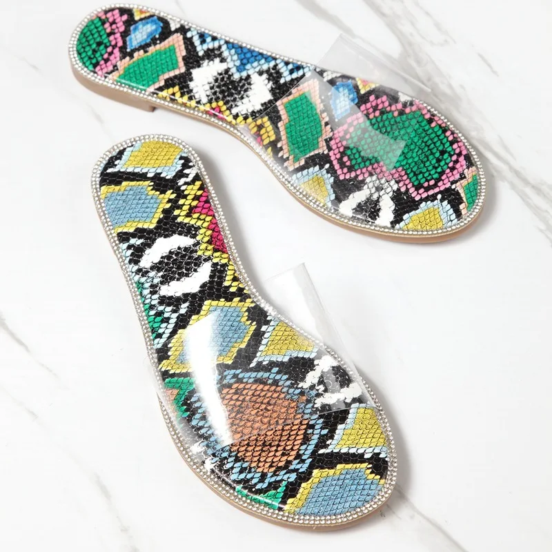 Summer Womens Flat Sandal Casual Transparent Slipper for Woman Flat Sandals PVC Beach Fashion