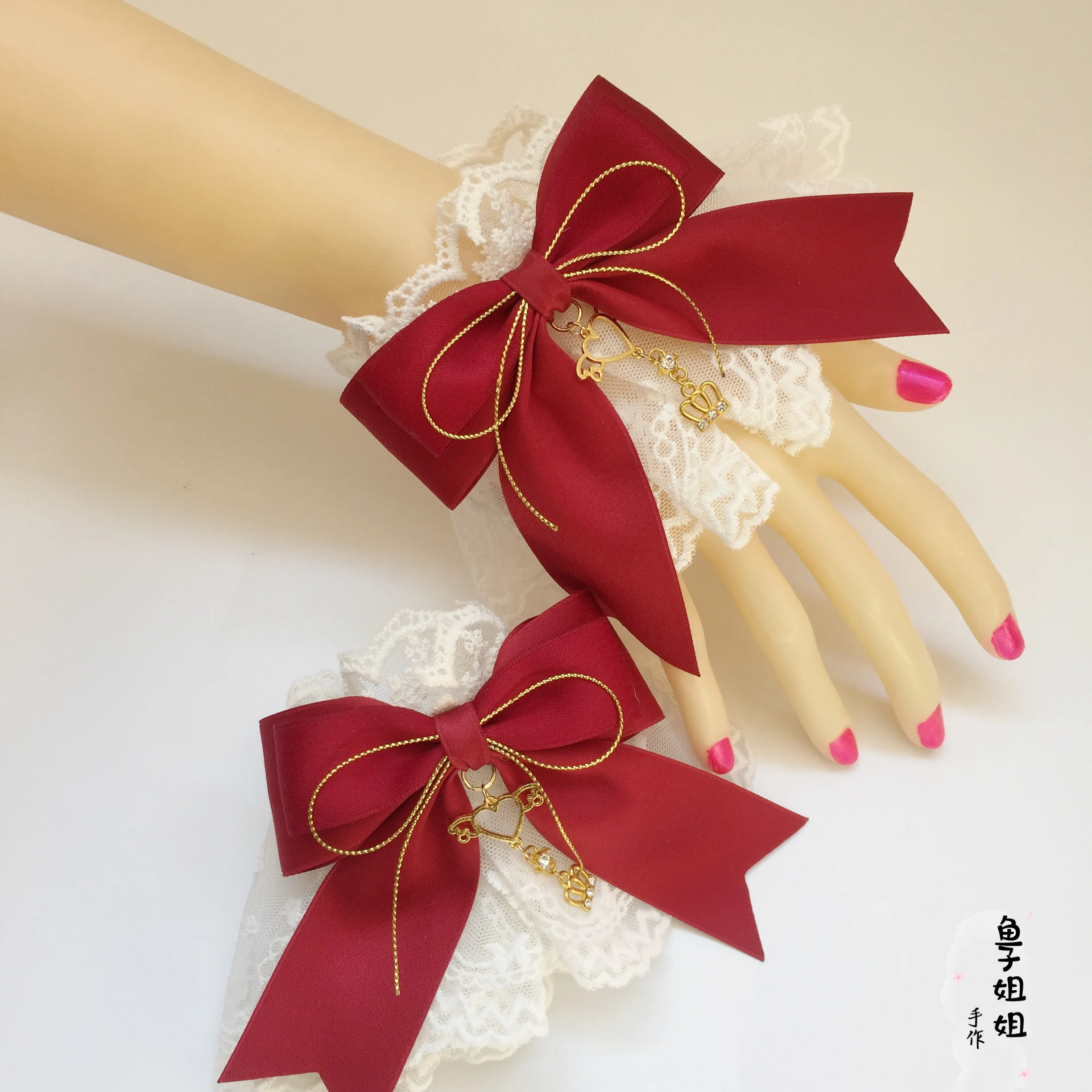 Рисунок 3 - Лолита ручная работа маленькие