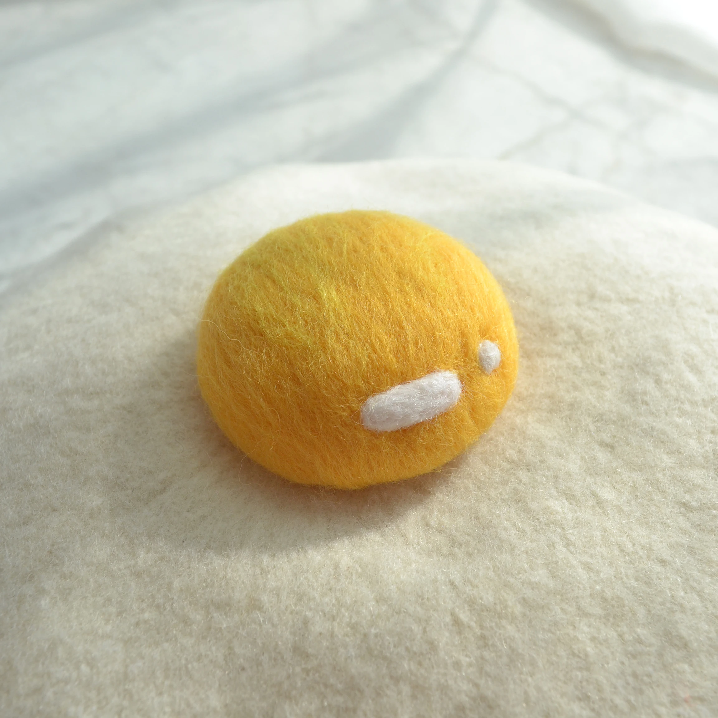 A Eggs-ģ   Ʈ Ϳ Ϻ 븥  ȭ ,   ܿ ϶ 