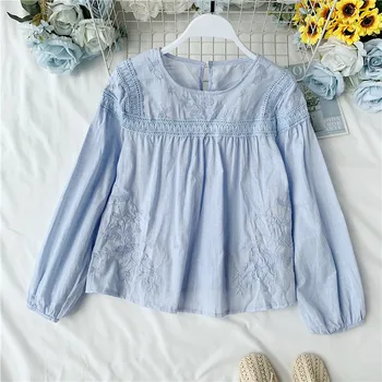 

2020 summer new women blouse o-neck embroidery solid lantern sleeved cotton female pulls outwear tops