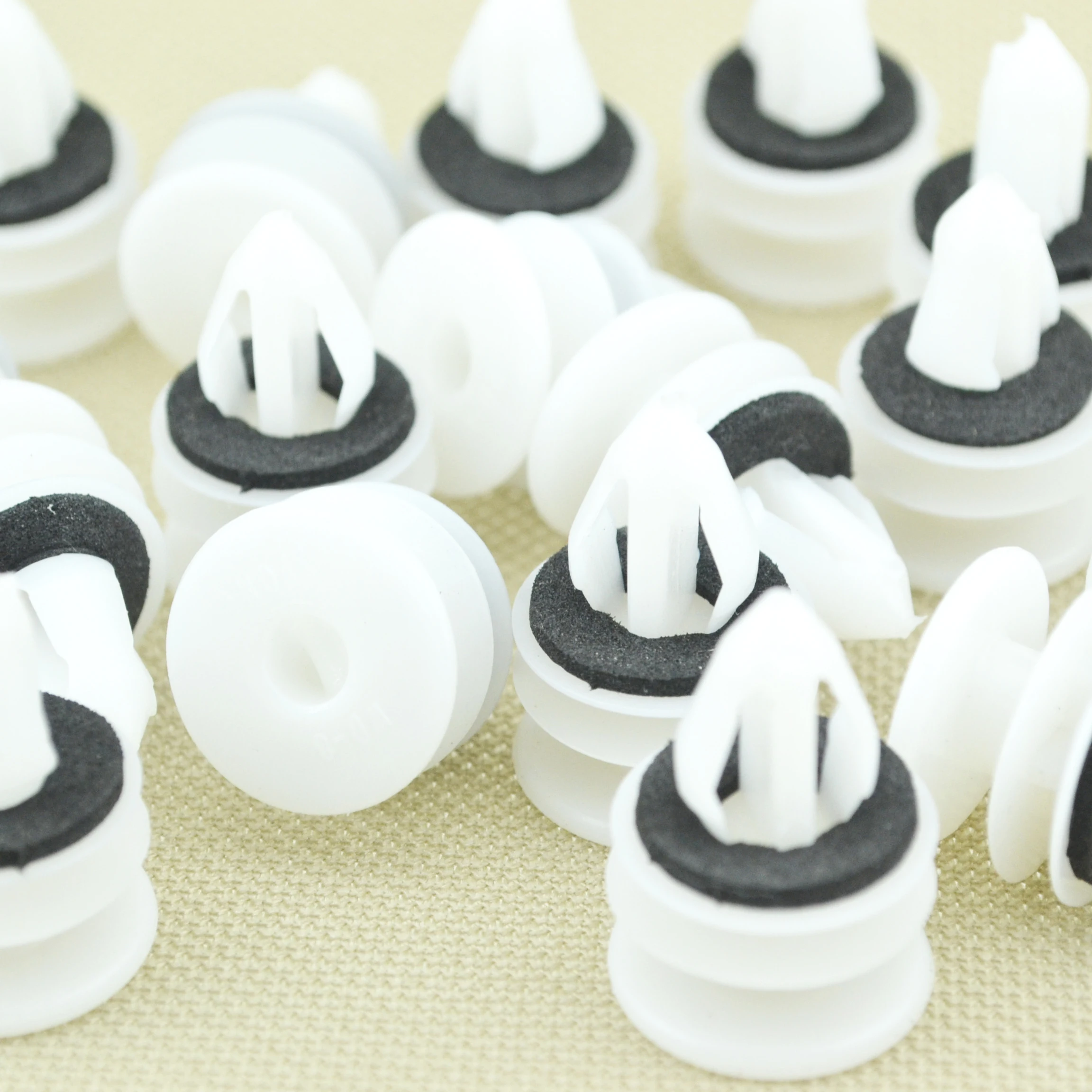 

10pcs Fastener Clips Bumper Fender Door Trim Panel Rivets Auto Repair Components Nuts Flange Nut Clamp 11519031