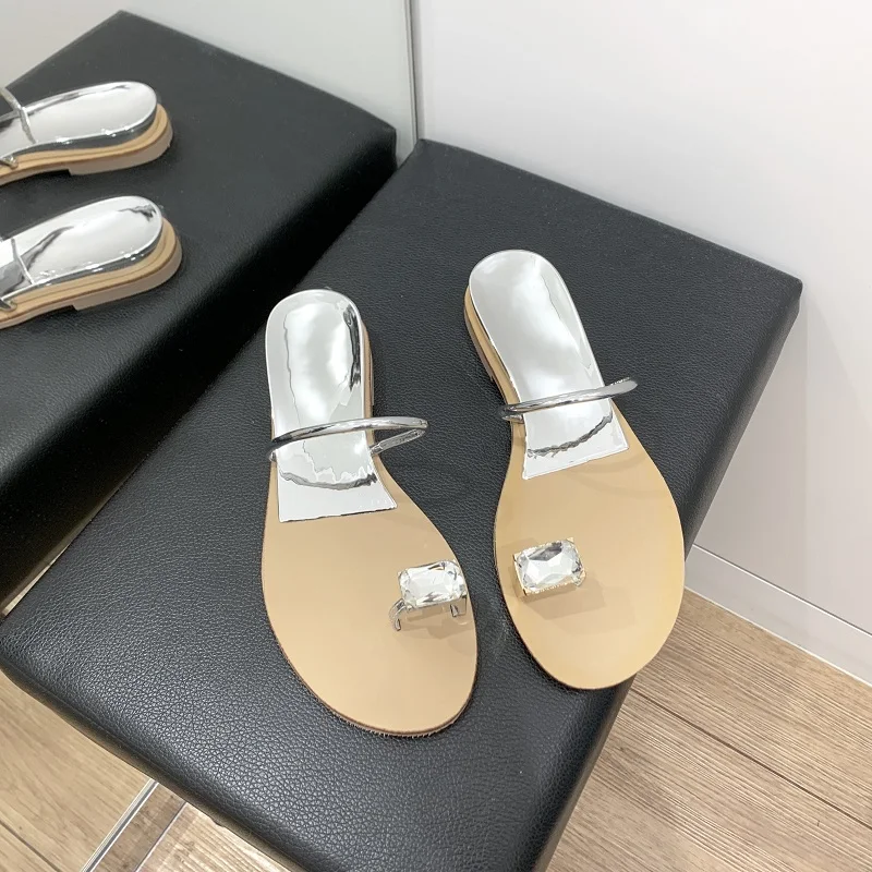 Big Rhinestone Summer Slippers Clip Toe Flats Sandals Slippers Increase Beach Shoes Casual Fashion Flips Flops Gold Silver Mules