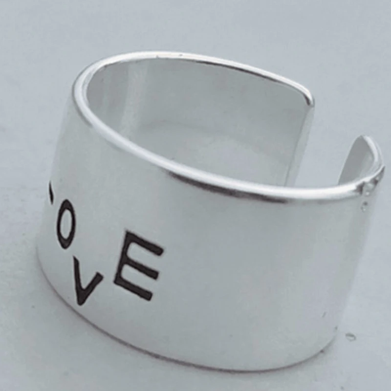 Корейская версия темперамент английское Письмо Любовь серебряные кольца для женщин широкий Гладкий открытие палец кольцо ювелирные изделия