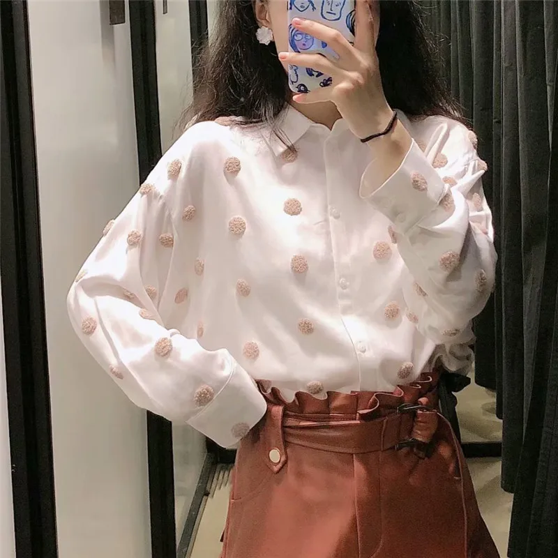 

Women sweet dots embroidery white blouse long sleeve lapel female office wear shirts 2019 autumn casual loose tops blusas