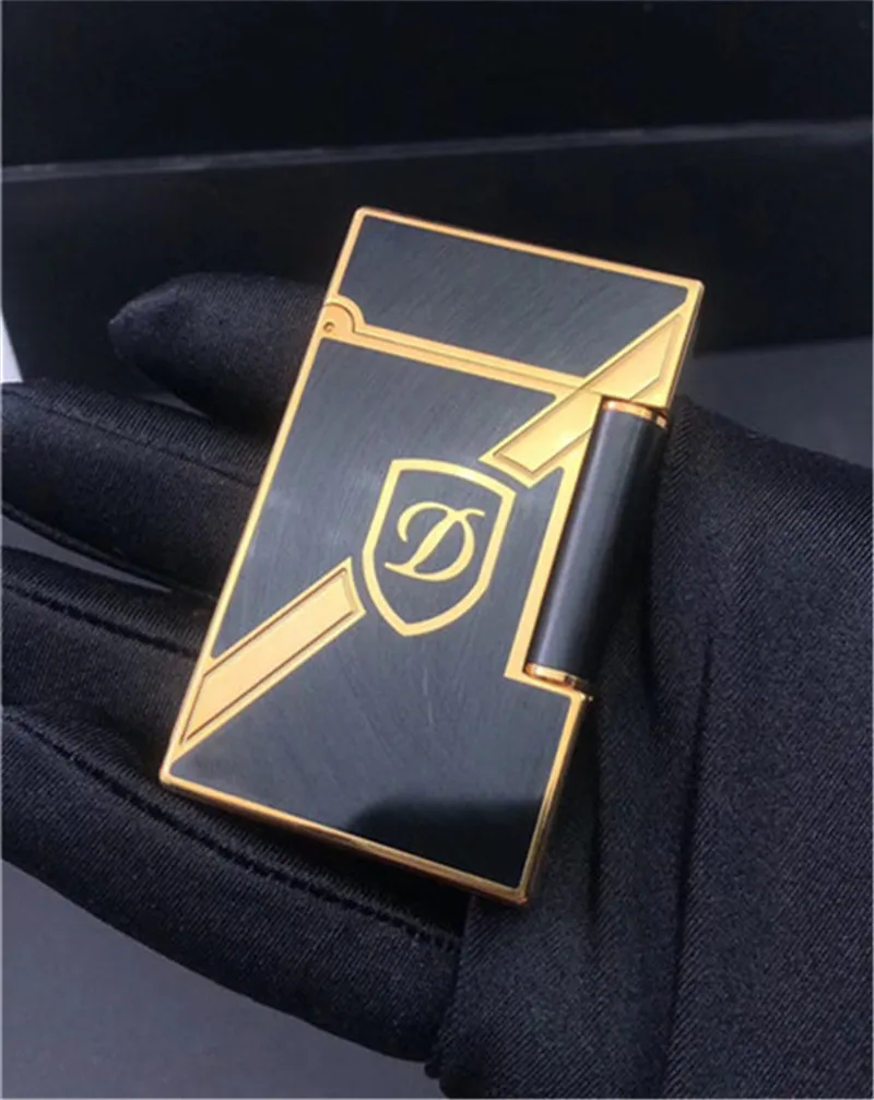 

S.T Memorial D upont lighter Bright Sound! New In Box Serial number TH80