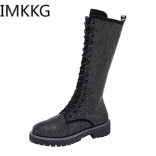 Модные, пикантные Для женщин, на шнуровке, до колен Высокие ботинки с высоким голенищем со стразами Стразы кожаные ботинки martin на платформе Zapatos De Mujer; большие размеры