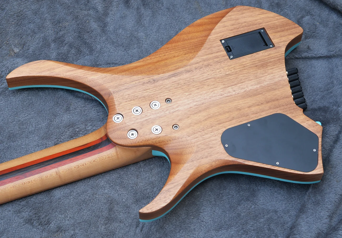 Fanned frets 7 Strings Headless Electric Guitar Eye Poplar 5-ply Roasted Maple Neck Ergonomic New bridge headless electric guitar