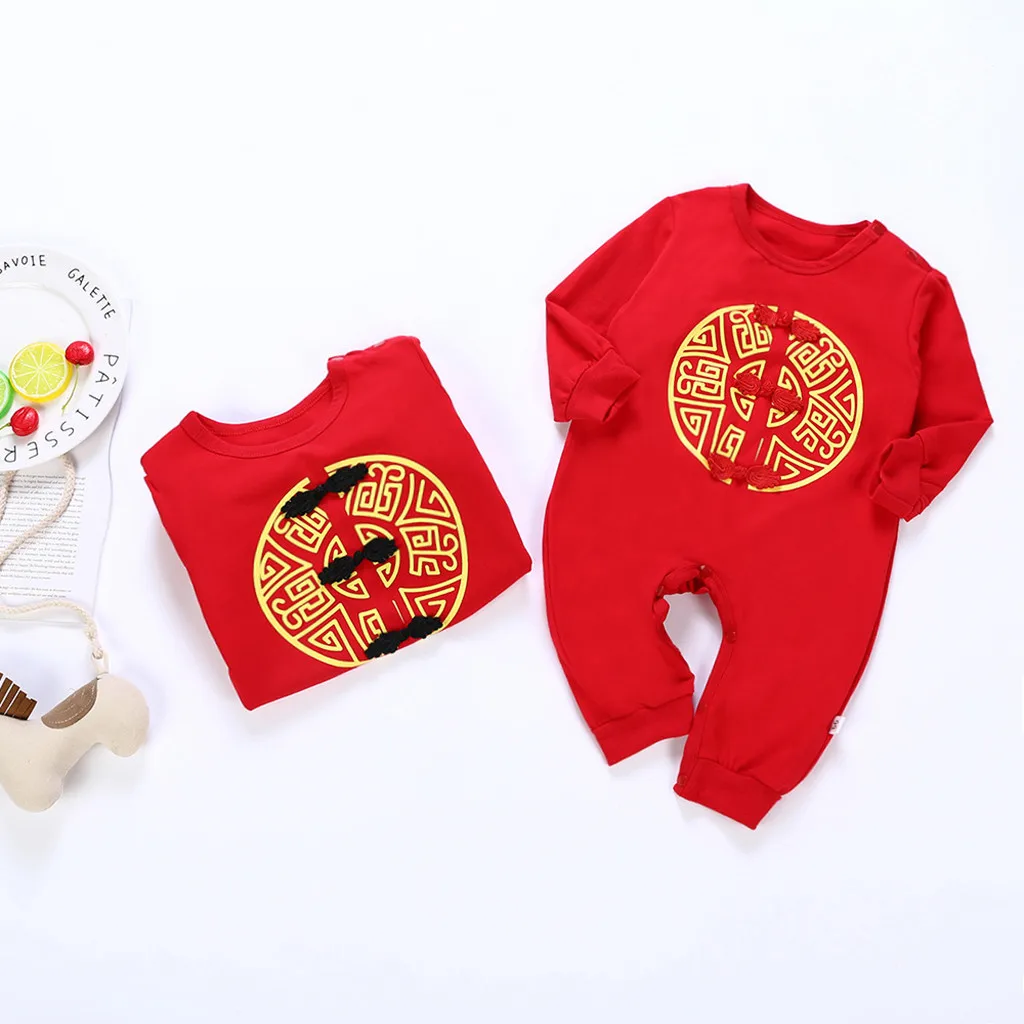 Новогодний Детский комбинезон с вышивкой для маленьких девочек и мальчиков, комбинезон с шапочкой+ носки модный детский комплект в китайском стиле с длинными рукавами