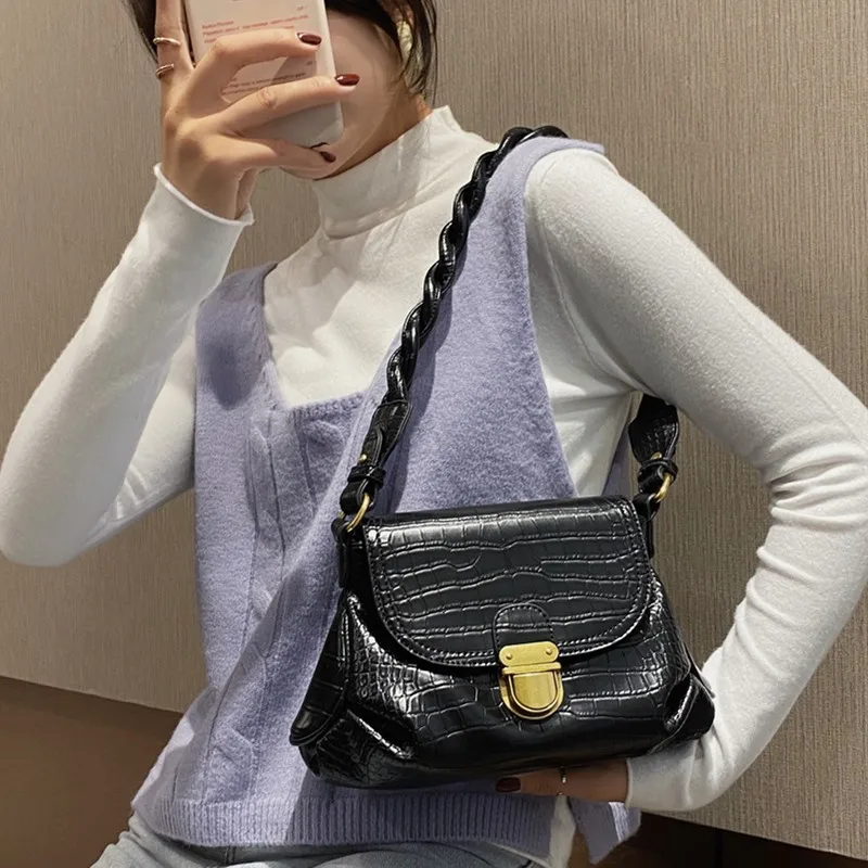 

Small Crocodile Pattern Crossbody Bags for Women Solid Color Lock Tote Bucket Bag Female Luxury Leather Crossbody Shoulder Bags