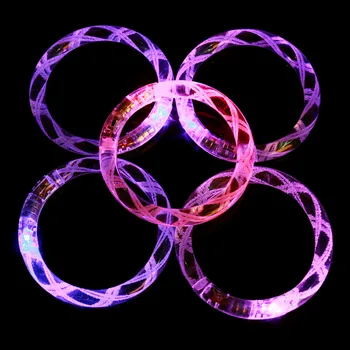 

10 Pcs/lot Acrylic Glowing Bracelet LED Colorful Changing Bracelets Light Up Bangle Party Christmas Party Decoration Supplies