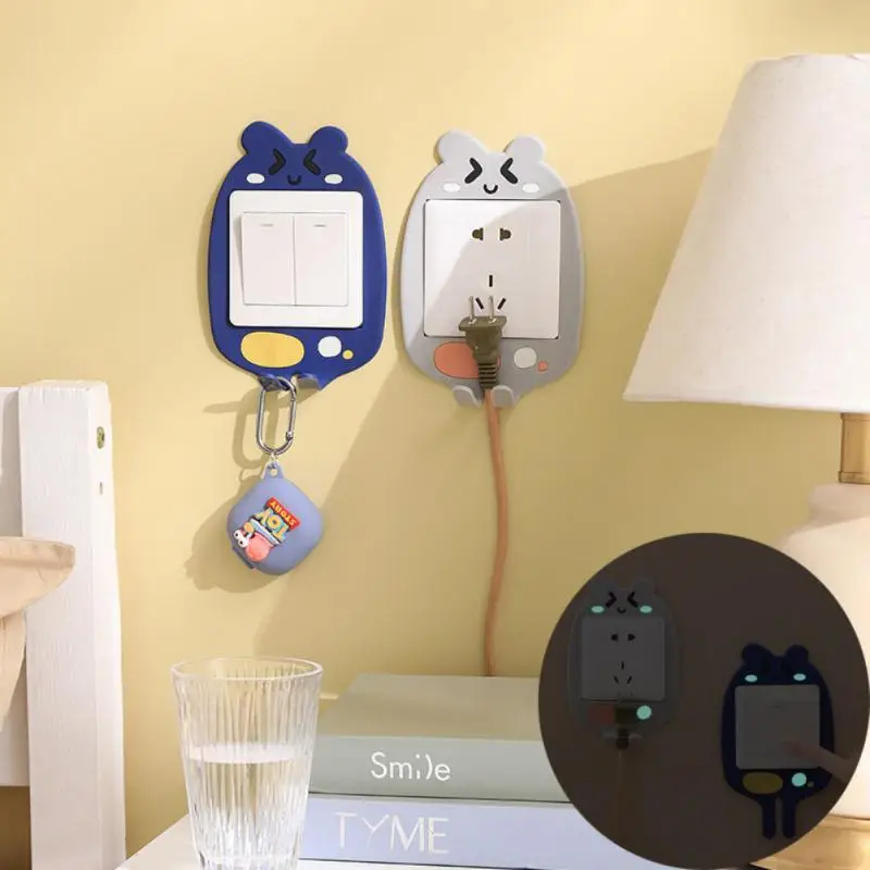Luminous Paste Type Switch Protective Cover Household Living Room Decoration Reminder Flexible Plug Hook | Дом и сад