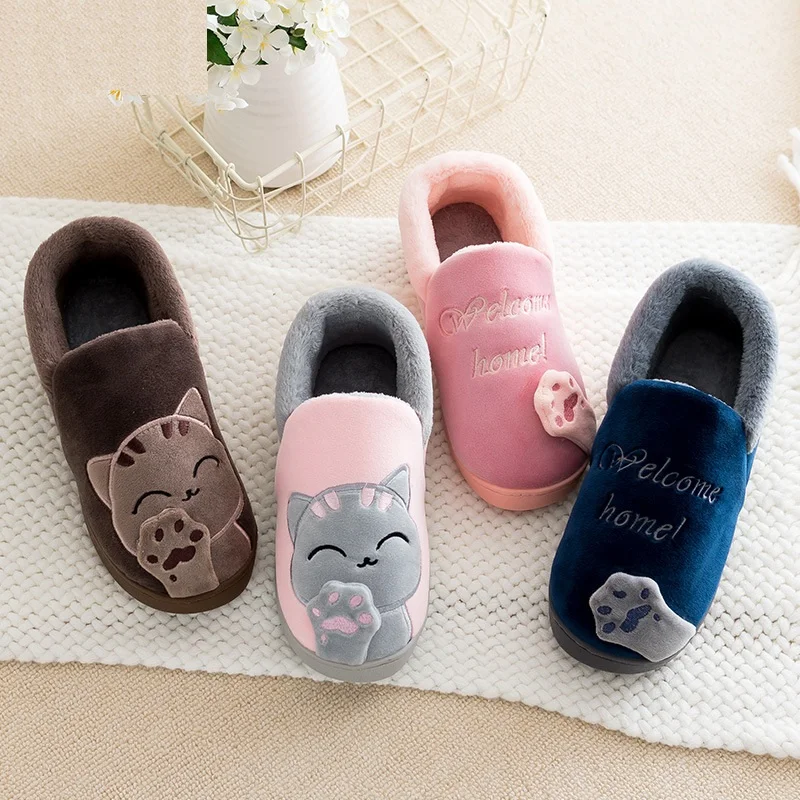 Зимние детские тапочки; шлепанцы для маленьких девочек с изображением кота; плюшевые шлепанцы для родителей; домашняя обувь для маленьких мальчиков; теплые домашние тапочки для детей