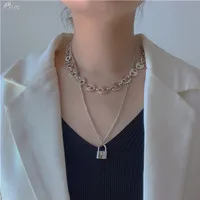 AOMU-2020-Pig-Nose-Short-Clavicle-Chain-Hip-Hop-Locks-Pendant-Necklace-Multi-Layer-Metal-Texture_副本
