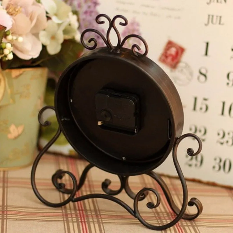 Vintage DIY Quartz Silent Alarm Clock Glass Cover Creative Crafts Roman Clock Rooms Mute Needle Table Clock Household Wall Decor