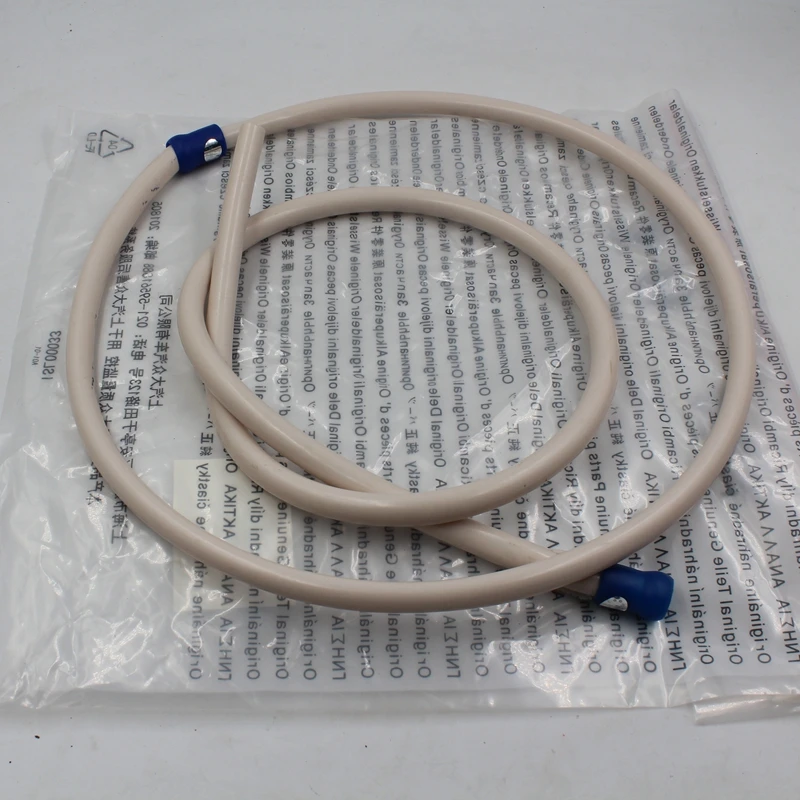 For tiguan 20102016 Front sunroof drain pipe Skylight water pipe Roof