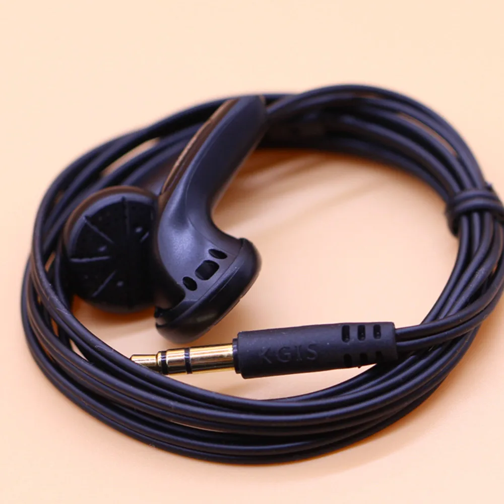 11647950927_742397589