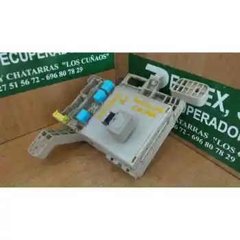 

8198050030 BOX RELES/FUSES TOYOTA LAND CRUISER (J12)