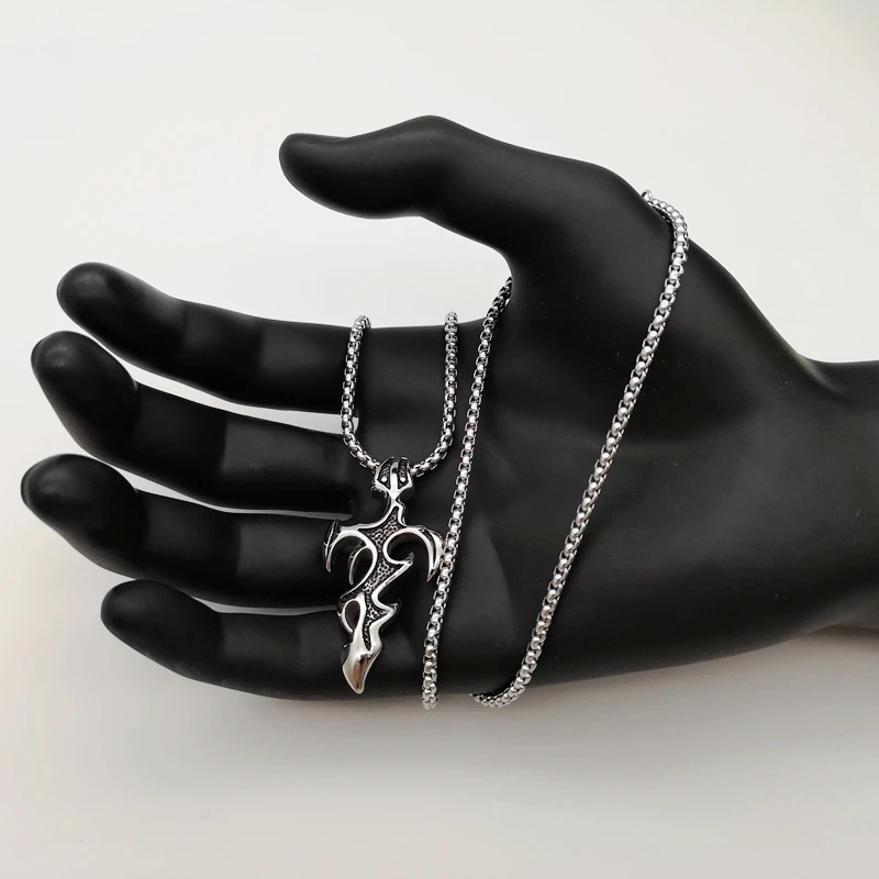 Vintage  creative flame Cross pendant necklace 316L stainless steel Flame cross necklace men women fashion jewelry