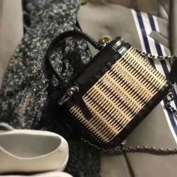 

2020 New Fashion Casual Straw Rattan Bag High Quality Woven Portable Crossbody Bags Unique Designer Shoulder Bags Sac A Main
