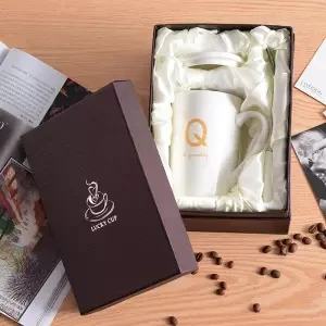 Керамическая чашка, кружка с крышкой, ложка, для мужчин и женщин, студентов, Корейская версия, чашка для молока, чашка для питья, домашняя чайная чашка, кофейная чашка - Color: 380ML gift box