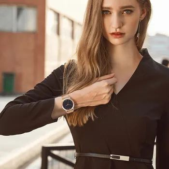 

Lover's Watch Women Fashion Classic Luxury Leisure Auger Silicone Strap Stainless Steel Quartz Watch Correa de silicona reloj