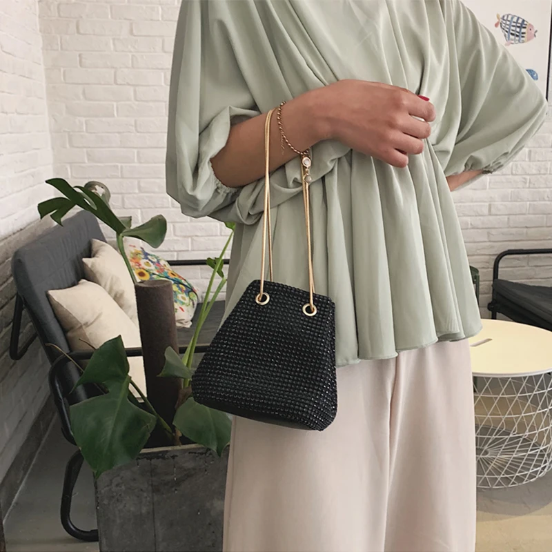 diamond cross body bag