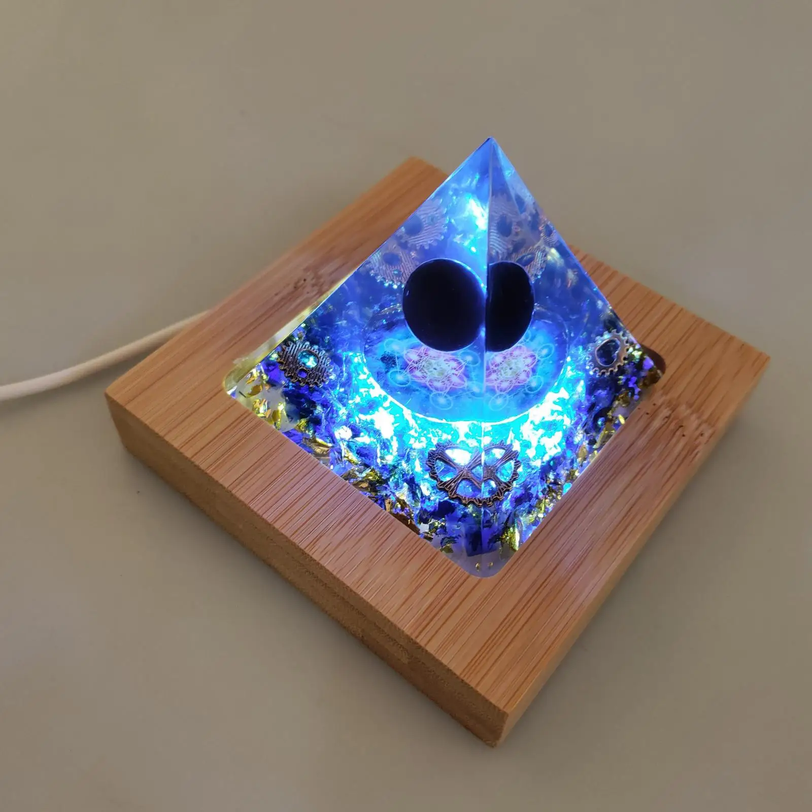 Large Gemstone Orgone Pyramid W/ Light Base Natural Blue Crystal Stone | Украшения и аксессуары